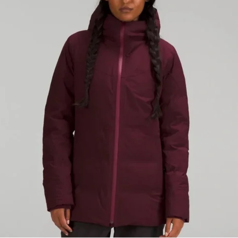 Lululemon Sleet Street Jacket in Cassis